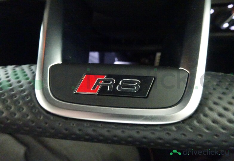 Audi R8 Black