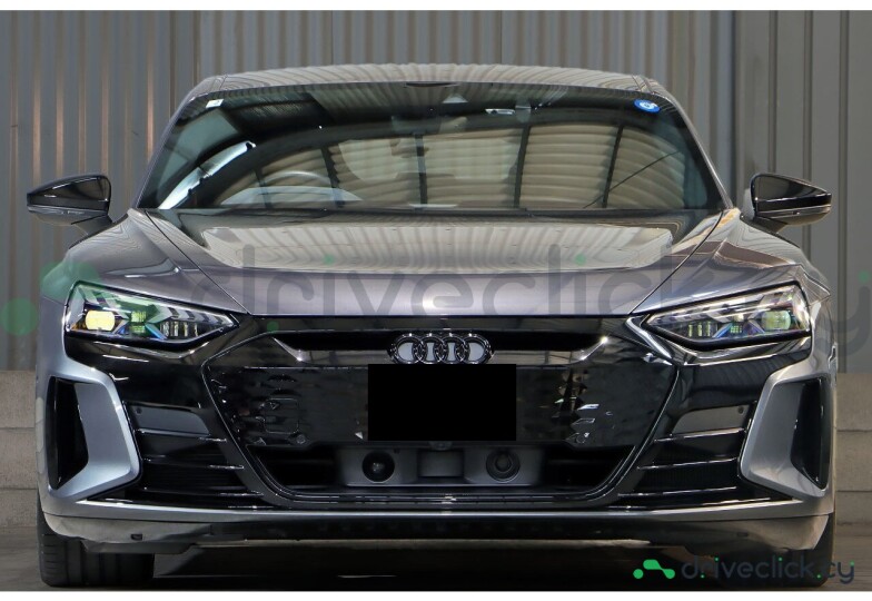 Audi RS e-tron GT Grey