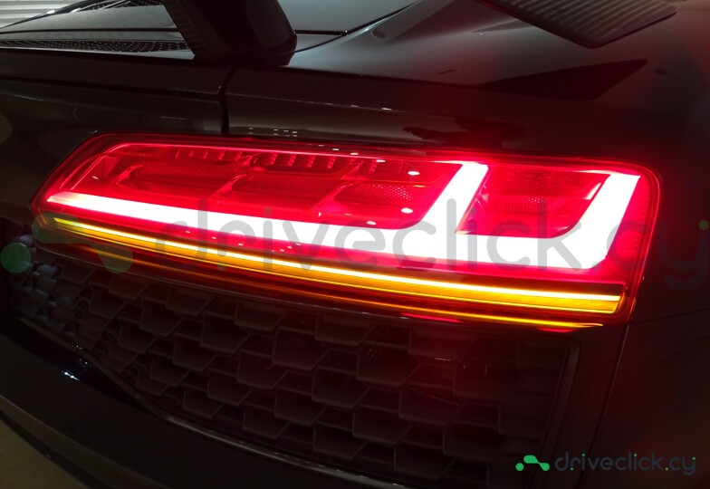 Audi R8 Black