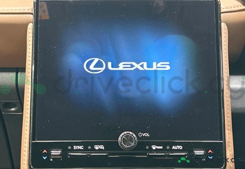 Lexus LBX White