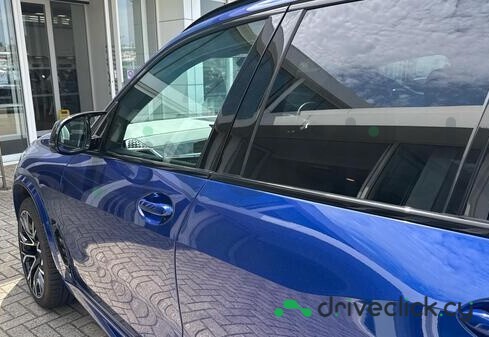 BMW X5 Синий