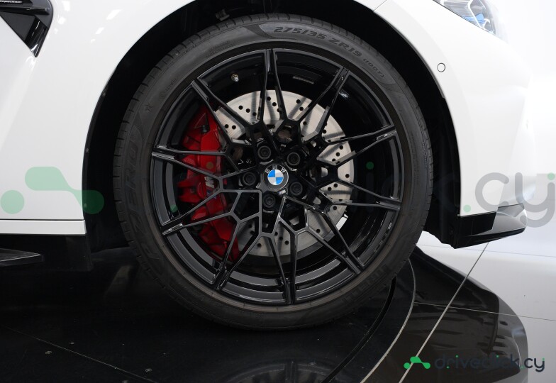 BMW M4 White