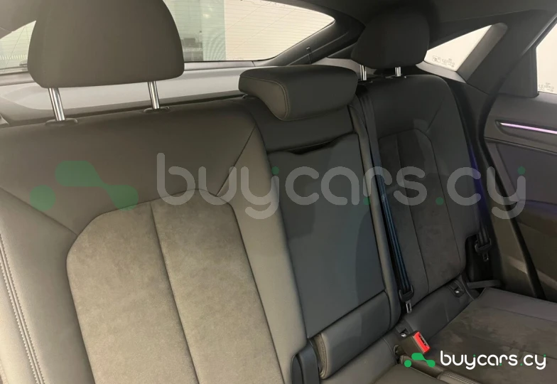 Audi RS Q3 Sportback Серый