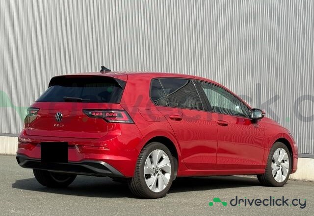 Volkswagen Golf Red