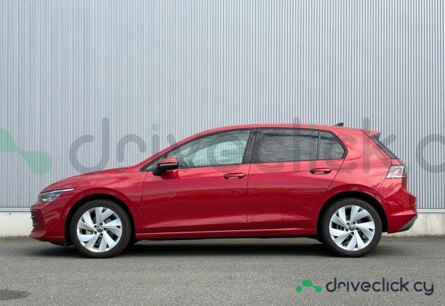 Volkswagen Golf Red