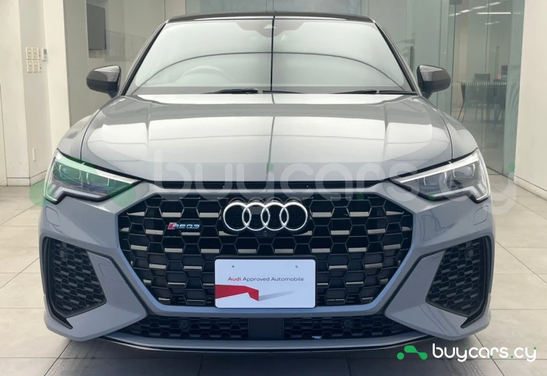 Audi RS Q3 Sportback Серый