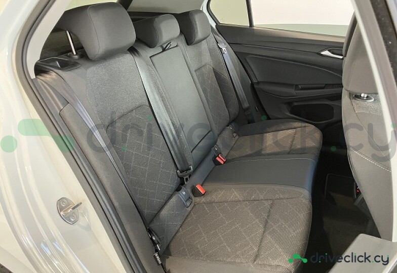 Volkswagen Golf White