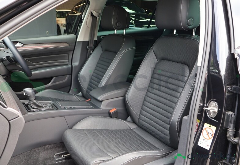 Volkswagen Passat Черный