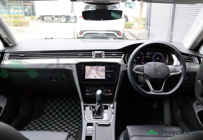 Volkswagen Passat Черный