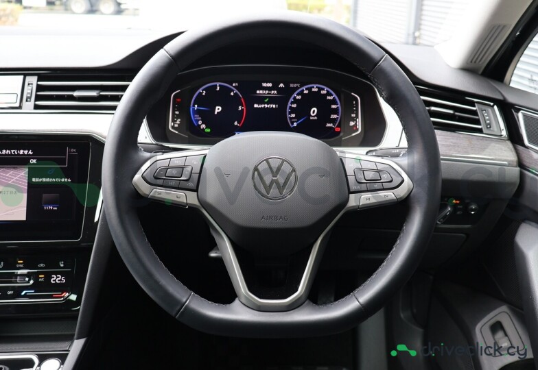 Volkswagen Passat Черный