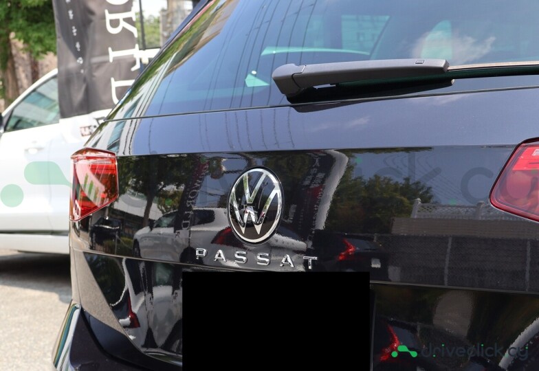 Volkswagen Passat Черный