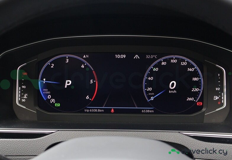 Volkswagen Passat Черный