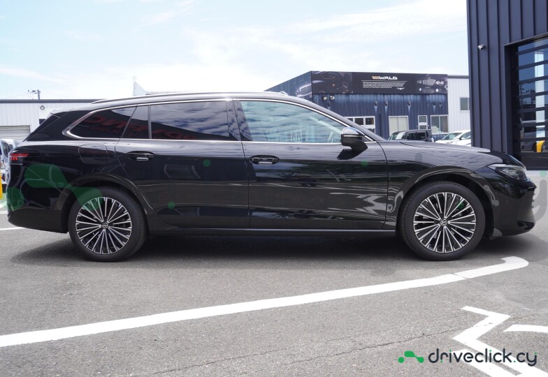 Volkswagen Passat Черный