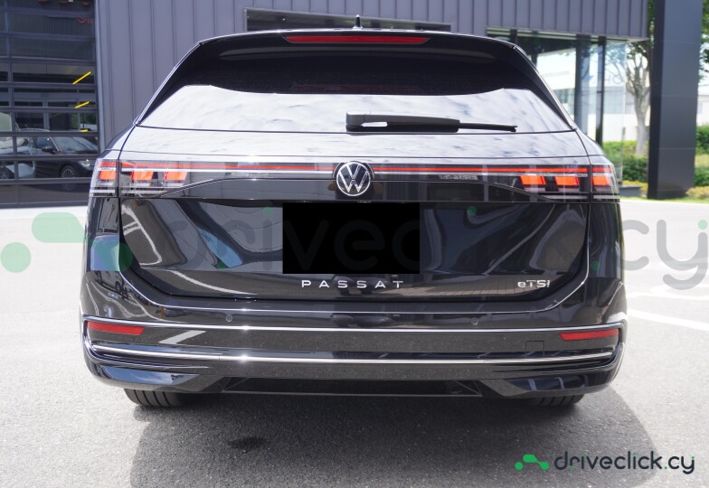 Volkswagen Passat Черный