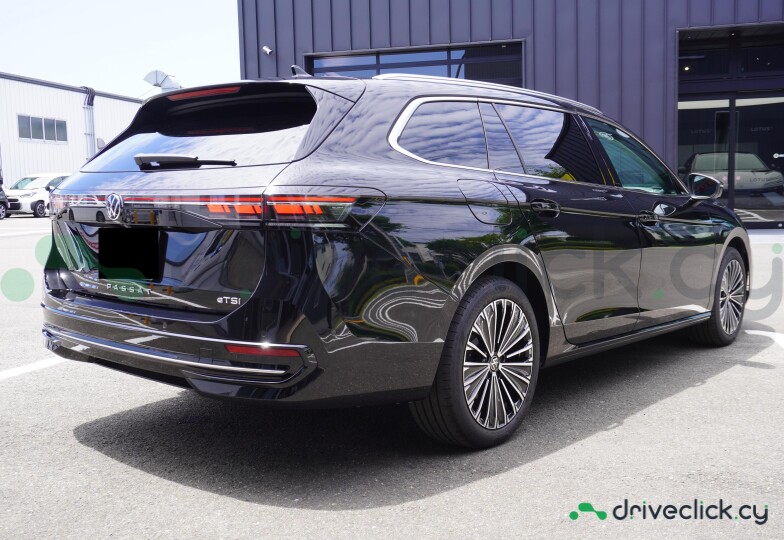 Volkswagen Passat Черный