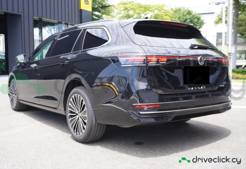 Volkswagen Passat Черный