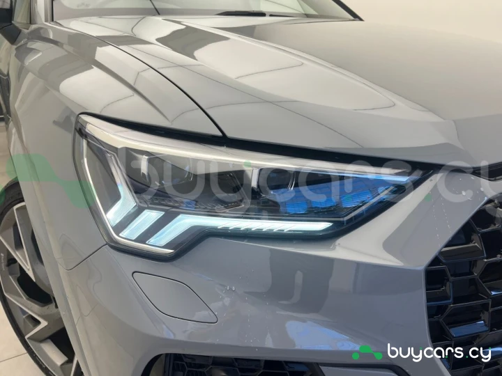 Audi RS Q3 Sportback Серый