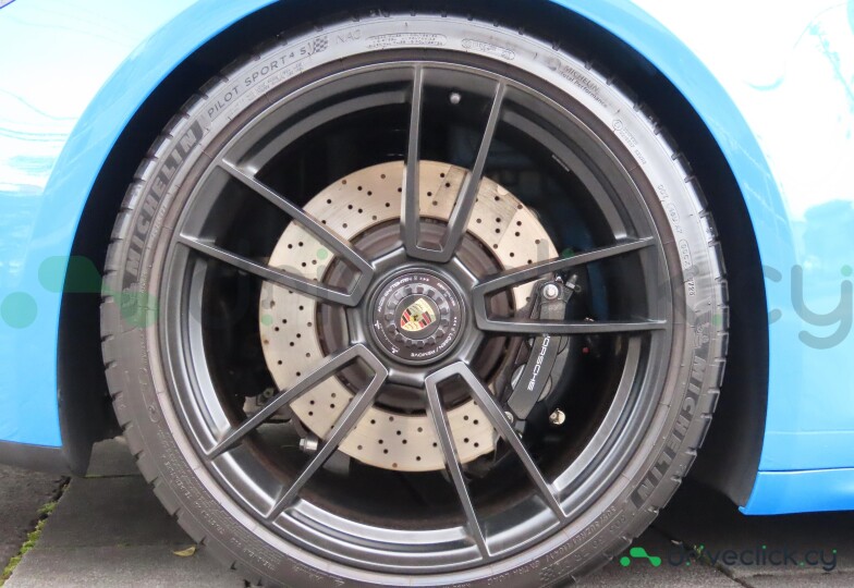 Porsche 911 Blue