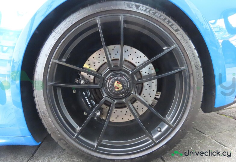Porsche 911 Blue