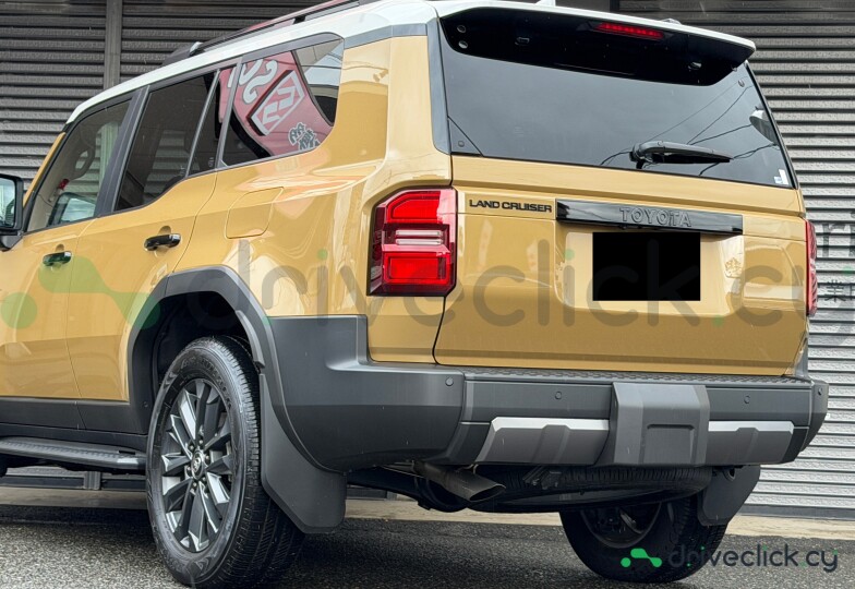 Toyota Land Cruiser 250 Бежевый