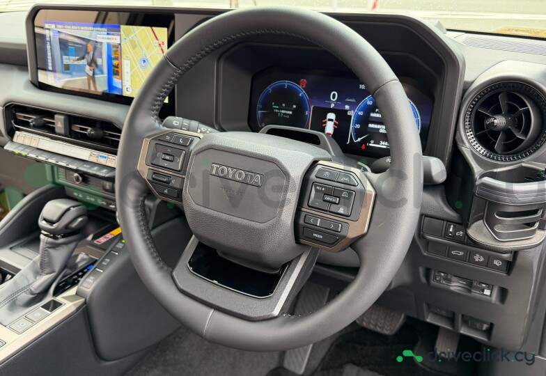 Toyota Land Cruiser 250 Бежевый