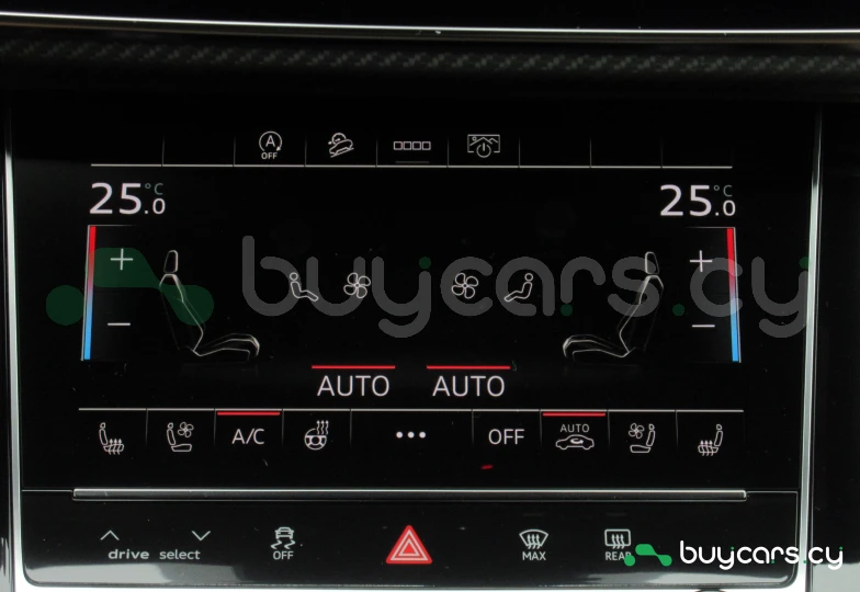 Audi RS Q8 Зеленый