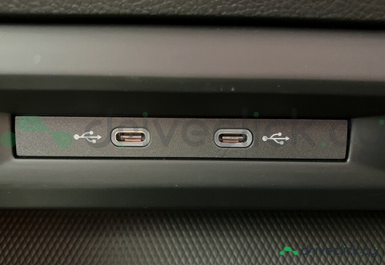 Volkswagen Golf White
