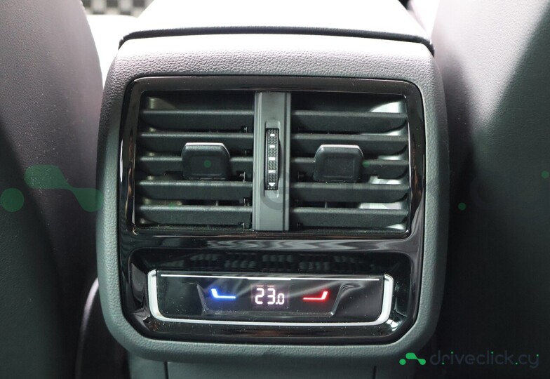 Volkswagen Passat Черный