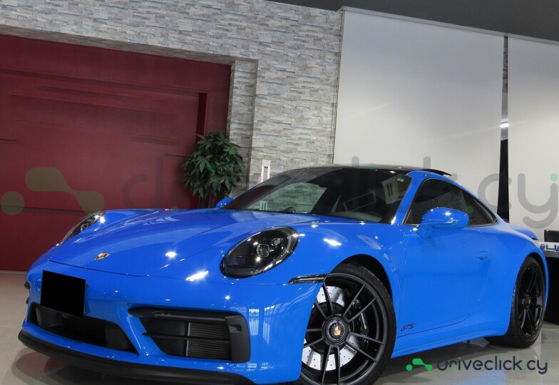 Porsche 911 Blue