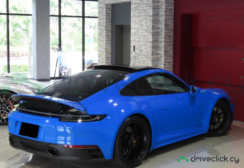 Porsche 911 Blue