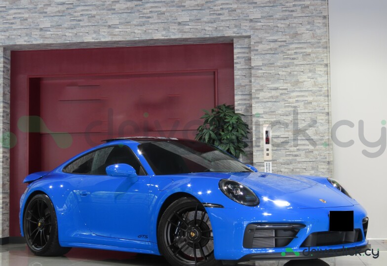 Porsche 911 Blue