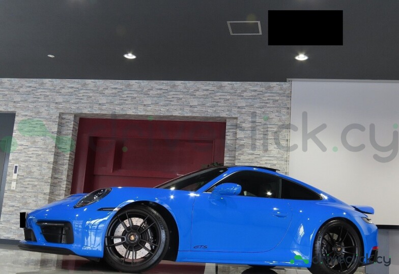 Porsche 911 Blue