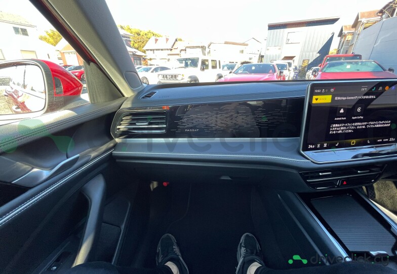 Volkswagen Passat Красный