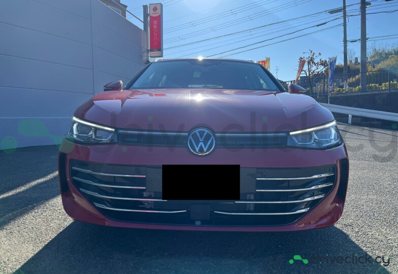 Volkswagen Passat Красный