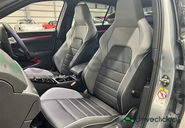 Volkswagen Golf Grey