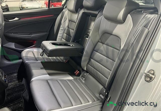 Volkswagen Golf Grey