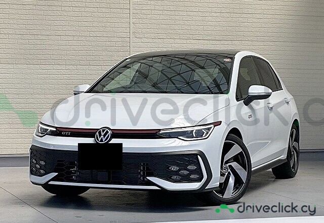 Volkswagen Golf White