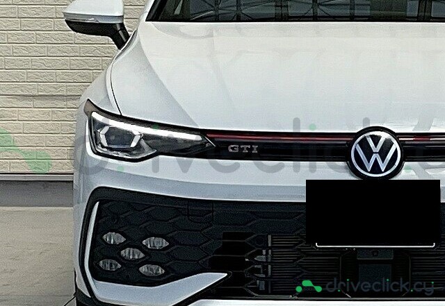 Volkswagen Golf White