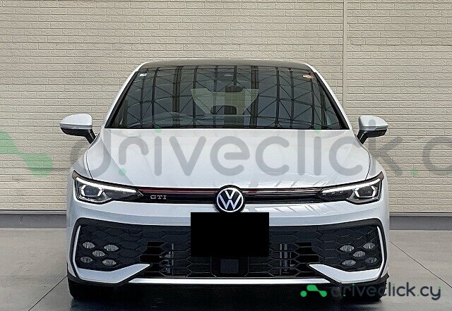 Volkswagen Golf White