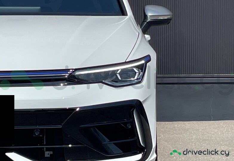 Volkswagen Golf White