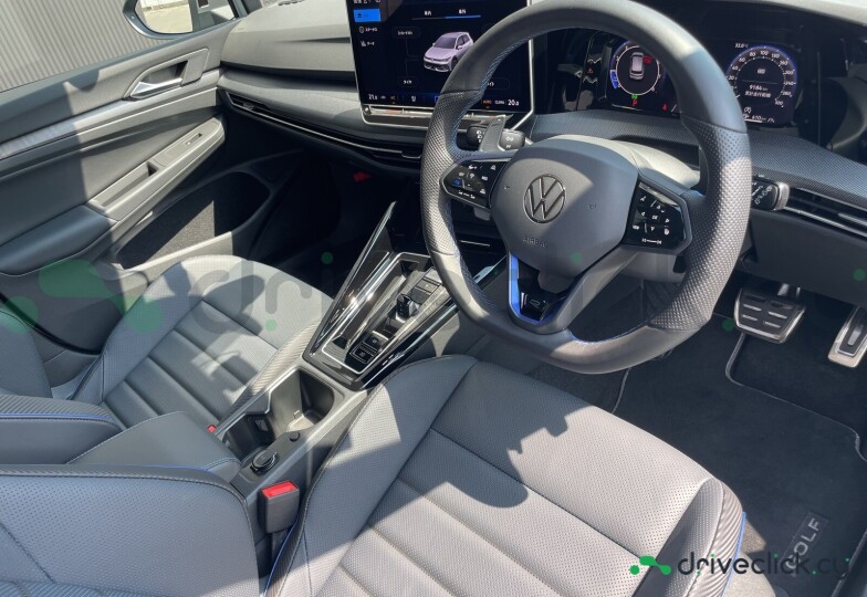 Volkswagen Golf White