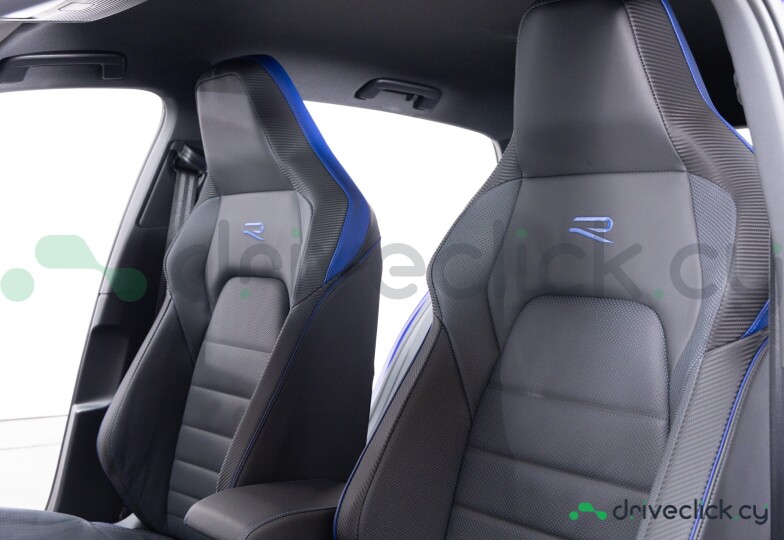 Volkswagen Golf Blue