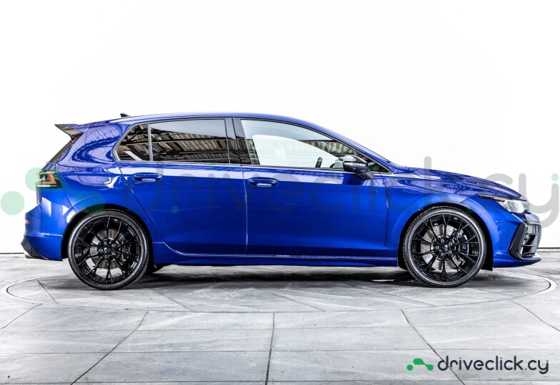Volkswagen Golf Blue