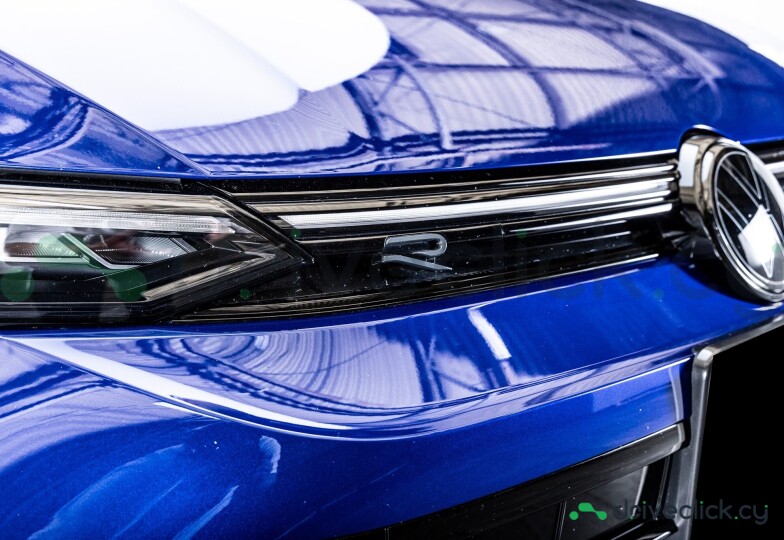 Volkswagen Golf Blue