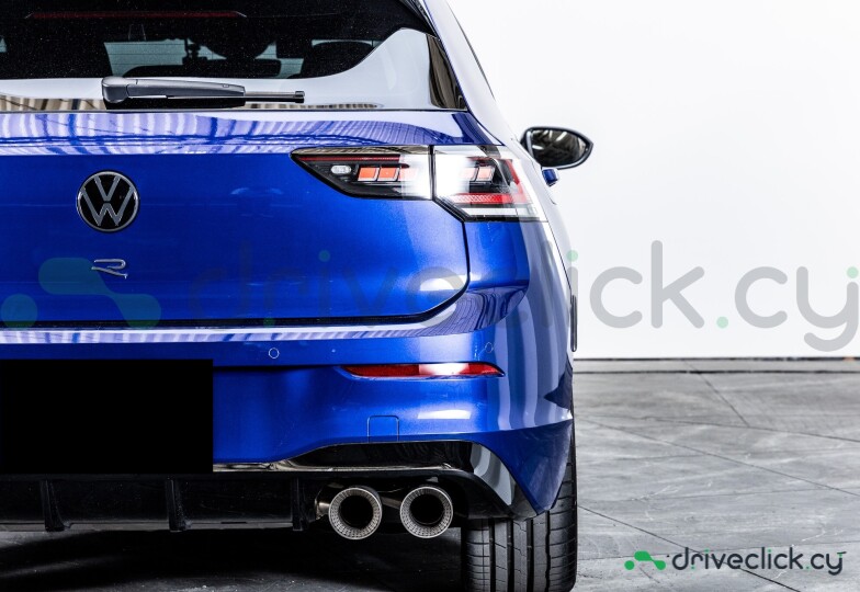 Volkswagen Golf Blue