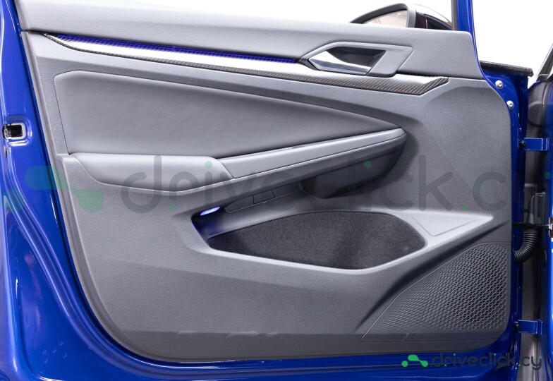 Volkswagen Golf Blue