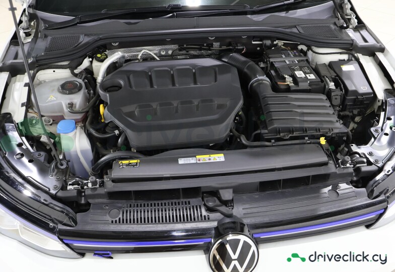 Volkswagen Golf White