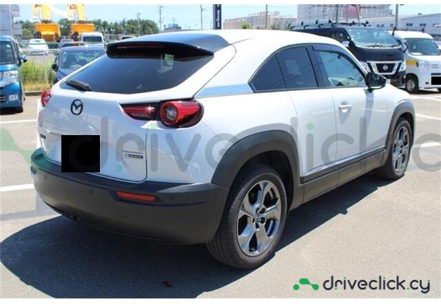 Mazda MX-30 Белый