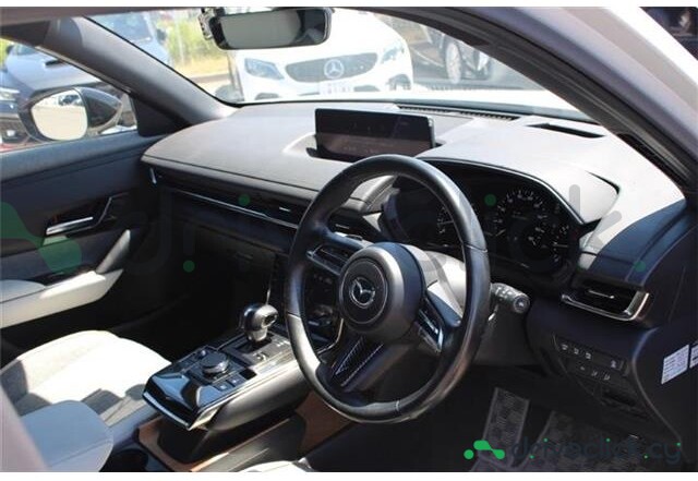 Mazda MX-30 Белый