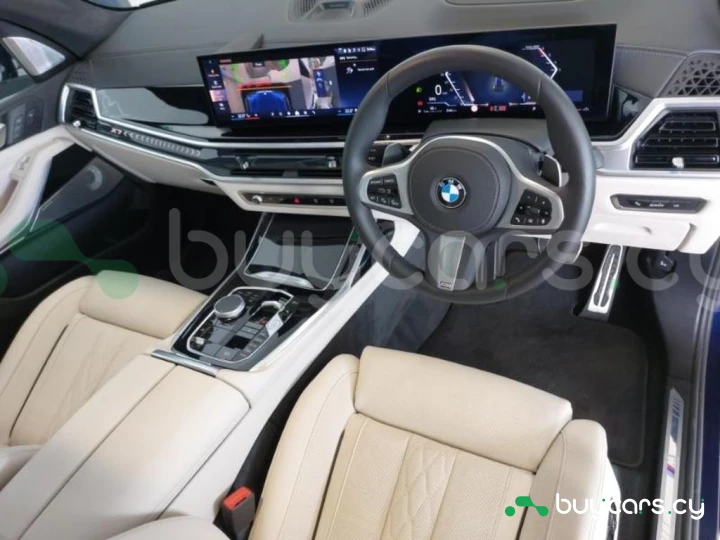 BMW X7 Синий